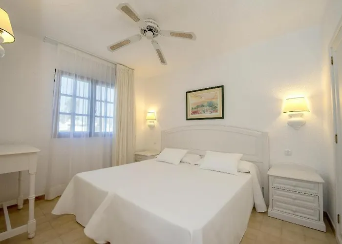 Relaxia Olivina Отель 4*